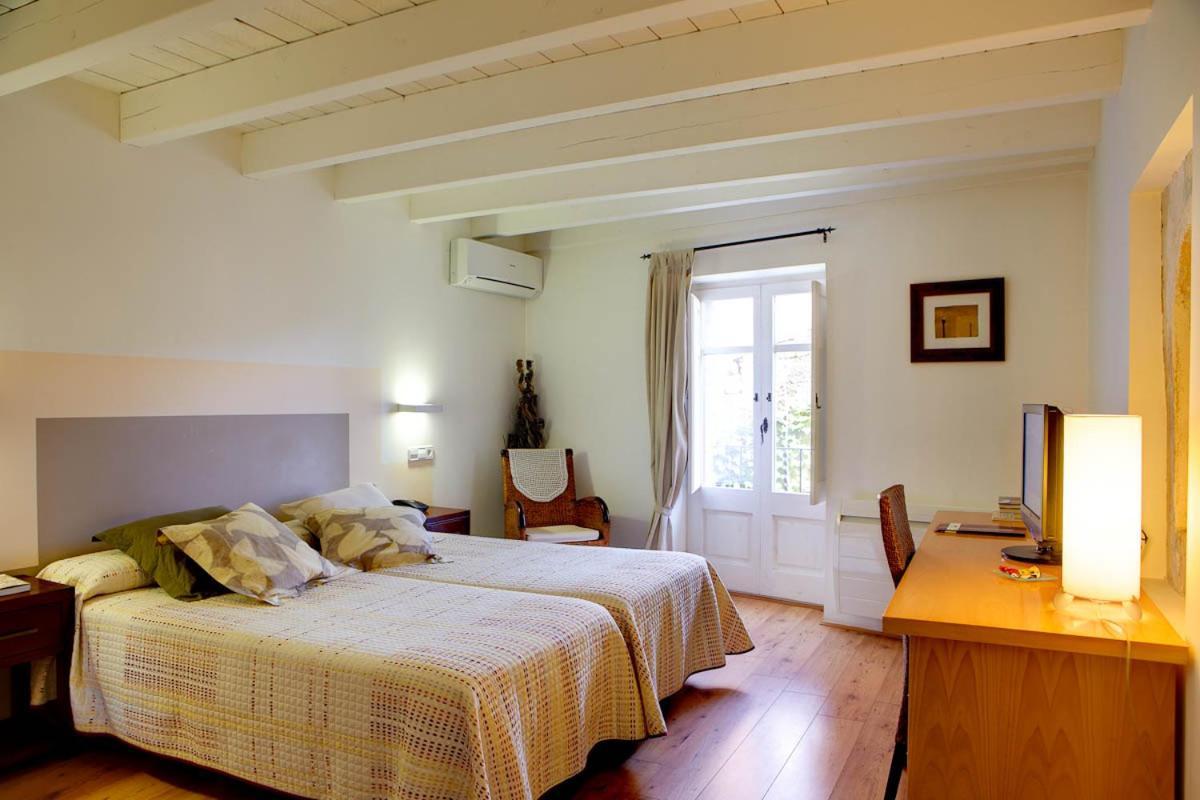 Hotel La Freixera Solsona Exterior photo